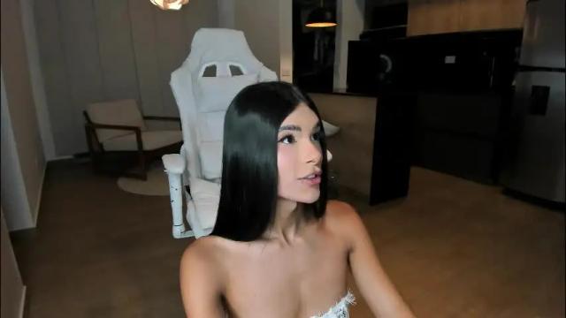 Image 3 of reichel_gray Stream on Chaturbate on 1 month ago