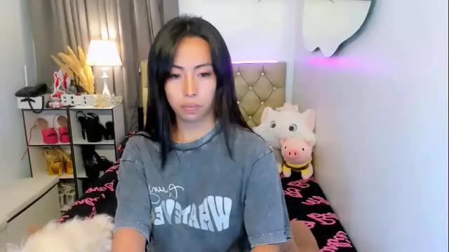 Image 3 of reighnempress Stream on Chaturbate on 25 days ago