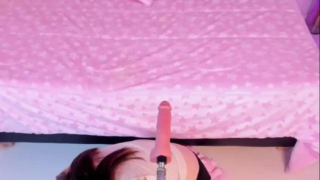 Image 2 of reika_ Stream on Chaturbate on 6 months ago