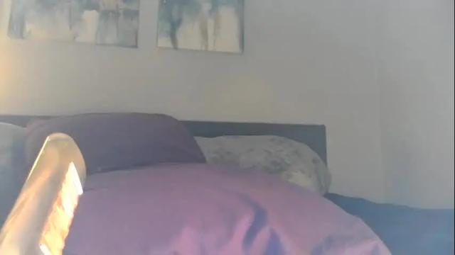 Image 12 of reinarain Stream on Chaturbate on 4 months ago