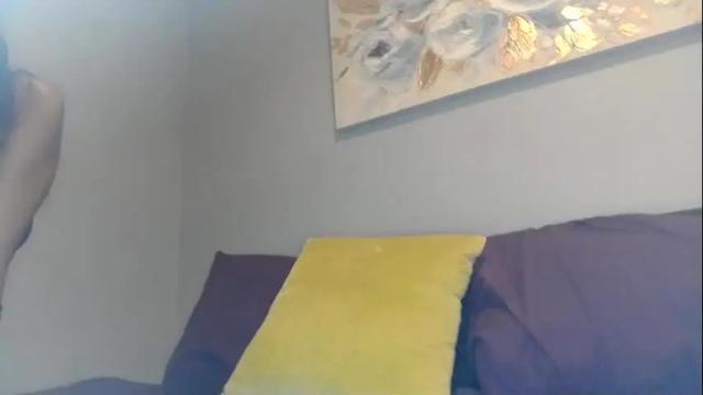 Image 3 of reinarain Stream on Chaturbate on 3 months ago