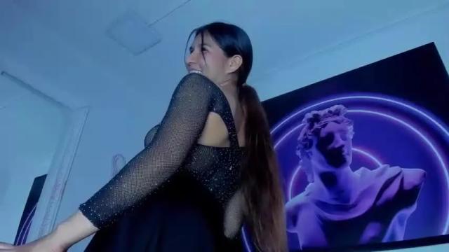Image 3 of reishell_girls Stream on Chaturbate on 17 months ago