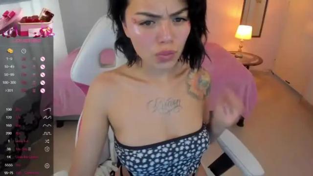 Image 2 of reivenbrown_ Stream on Chaturbate on 20 months ago