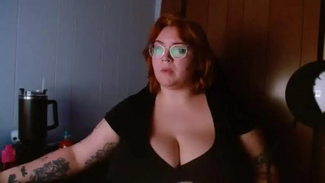 Image 11 of remarkableryann Stream on Chaturbate on 16 months ago