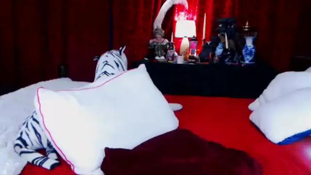 Image 2 of remony18 Stream on Chaturbate on 3 months ago