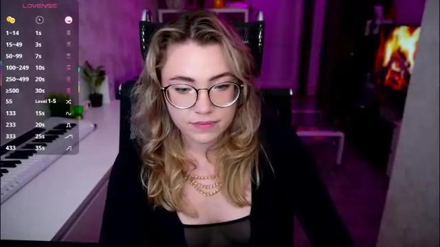 Image 12 of remywild Stream on Chaturbate on 1 month ago