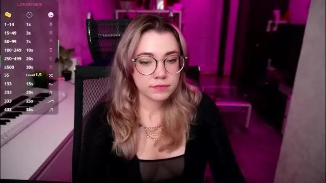 Image 11 of remywild Stream on Chaturbate on 1 month ago