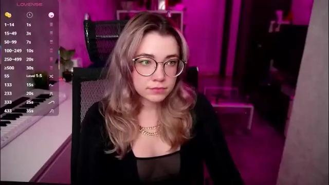 Image 2 of remywild Stream on Chaturbate on 1 month ago