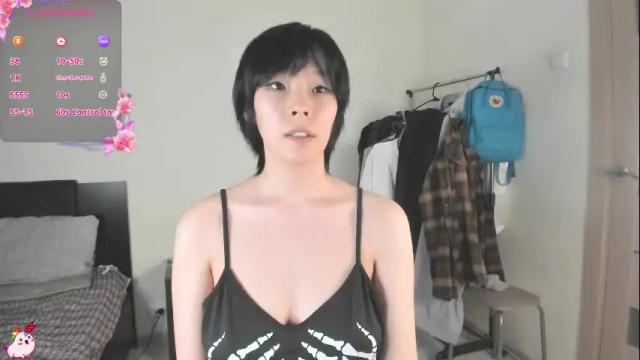 Image 2 of ren_dia Stream on Chaturbate on 8 months ago