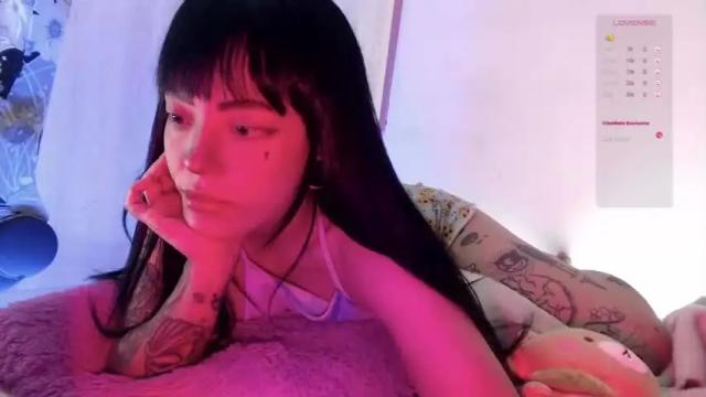 Thumbnail 1, ren_yamashiro's Stream at Chaturbate, 17 months ago
