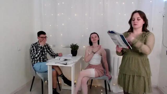 Image 7 of renae_tom Stream on Chaturbate on 15 months ago