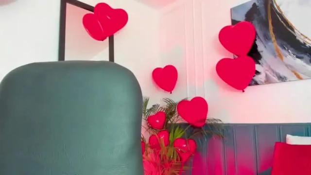 Image 2 of renata_saenz01 Stream on Chaturbate on 15 months ago