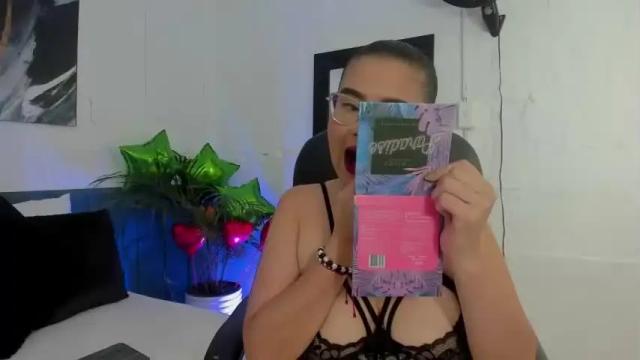 Thumbnail 1, renata_saenz01's Stream at Chaturbate, 14 months ago