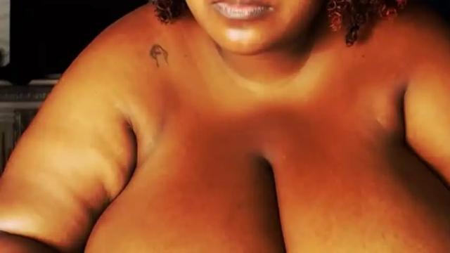 Image 4 of renatafoxter Stream on Chaturbate on 22 months ago