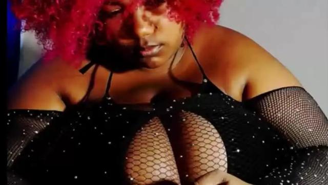 Image 2 of renatafoxter Stream on Chaturbate on 22 months ago