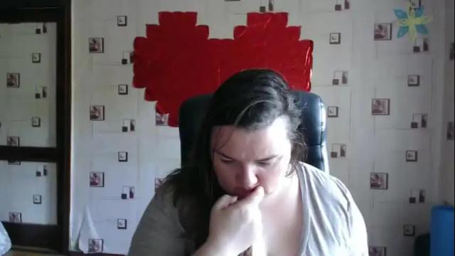 Image 2 of renataoia Stream on Chaturbate on 8 months ago