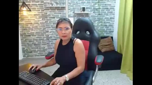 Thumbnail 1, renatasmiith's Stream at Chaturbate, 15 months ago