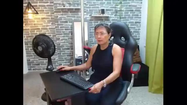 Thumbnail 3, renatasmiith's Stream at Chaturbate, 15 months ago