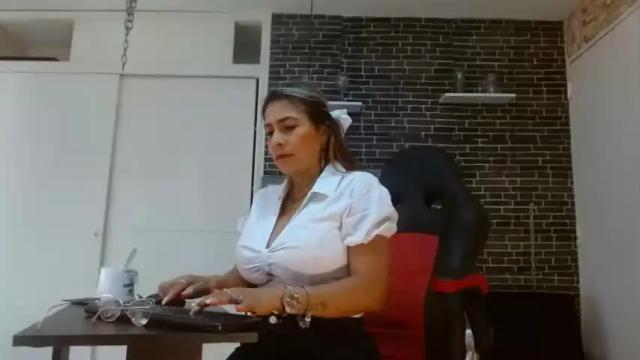 Thumbnail 2, renatasmiith's Stream at Chaturbate, 14 months ago