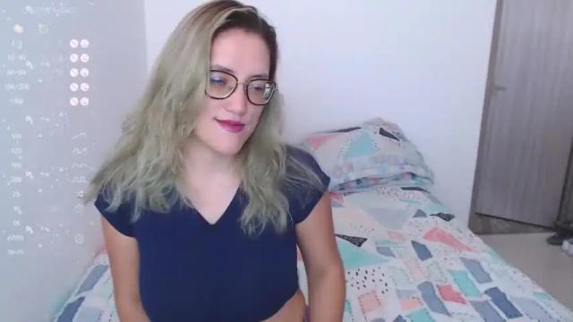 Image 7 of renathacohen Stream on Chaturbate on 15 months ago