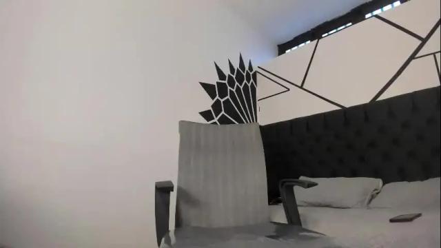 Image 4 of renatta_salerno Stream on Chaturbate on 6 months ago