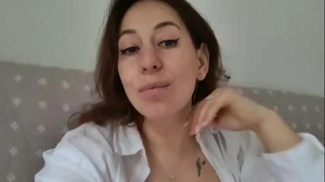 Thumbnail 3, renattabigboobs's Stream at Chaturbate, 1 month ago