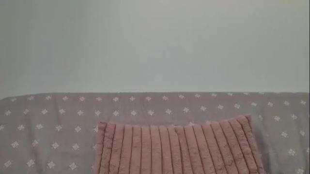 Image 10 of renattabigboobs Stream on Chaturbate on 1 month ago