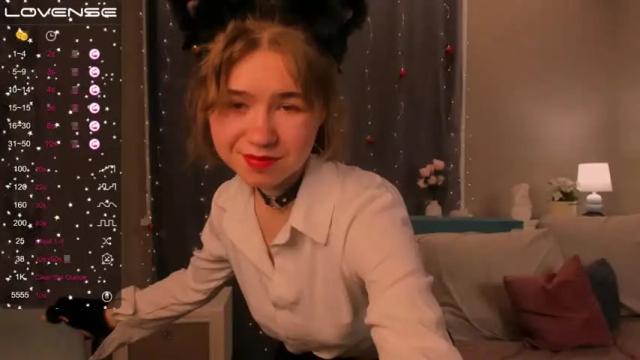 Image 11 of reneerutledge Stream on Chaturbate on 22 months ago