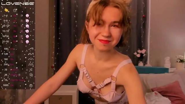 Image 4 of reneerutledge Stream on Chaturbate on 22 months ago