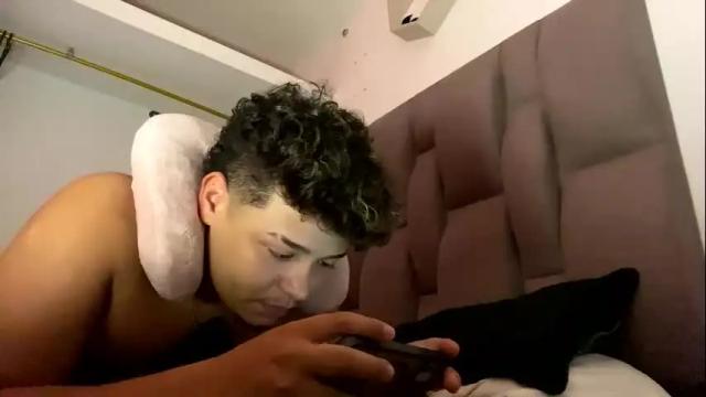 Image 8 of rexaybladee Stream on Chaturbate on 24 days ago