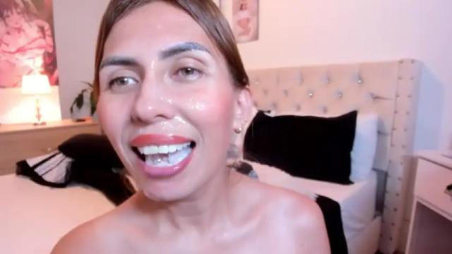 Image 7 of reychel_sens Stream on Chaturbate on 14 months ago