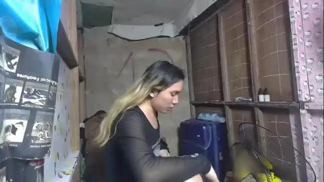 Image 10 of reyna14325 Stream on Chaturbate on 1 month ago
