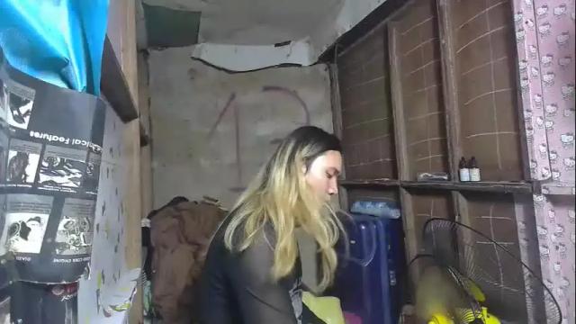 Image 7 of reyna14325 Stream on Chaturbate on 1 month ago