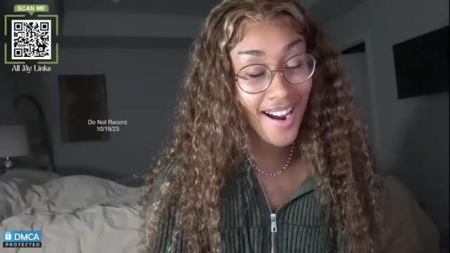 Image 12 of rhileylove Stream on Chaturbate on 24 months ago
