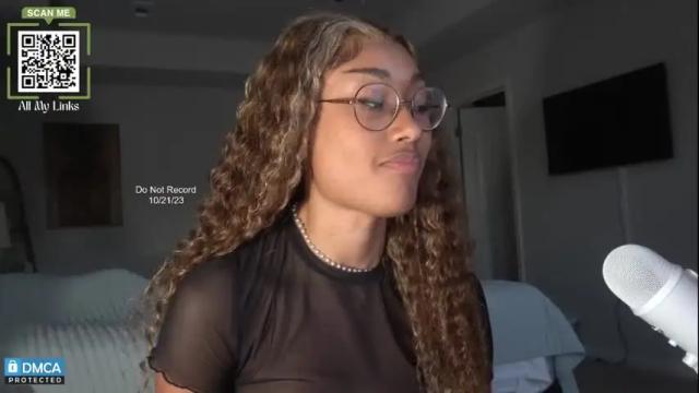 Image 10 of rhileylove Stream on Chaturbate on 24 months ago