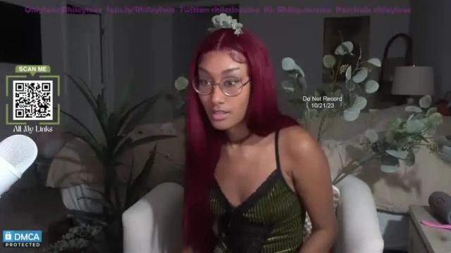 Image 3 of rhileylove Stream on Chaturbate on 24 months ago