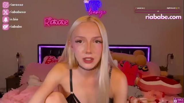 Image 2 of riababe Stream on Chaturbate on 23 days ago