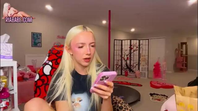 Thumbnail 3, riababe's Stream at Chaturbate, 1 month ago