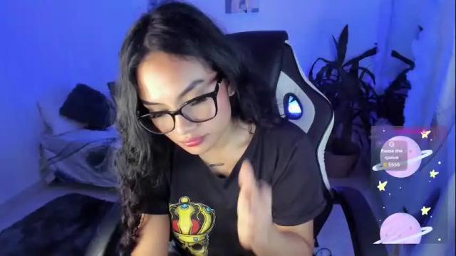 Image 8 of riana_kean Stream on Chaturbate on 2 months ago