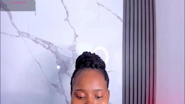 Image 3 of rianamanson Stream on Chaturbate on 2 months ago