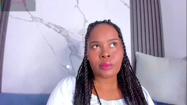Image 2 of rianamanson Stream on Chaturbate on 2 months ago