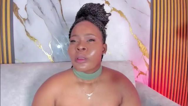 Image 12 of rianamanson Stream on Chaturbate on 2 months ago