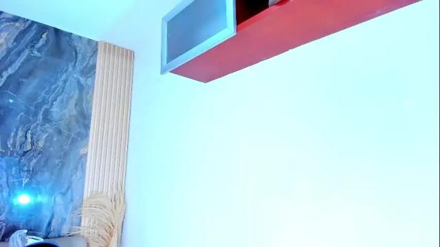 Image 2 of rianamanson Stream on Chaturbate on 1 month ago
