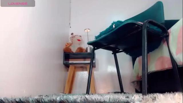 Image 10 of riannagarcia_ Stream on Chaturbate on 1 month ago