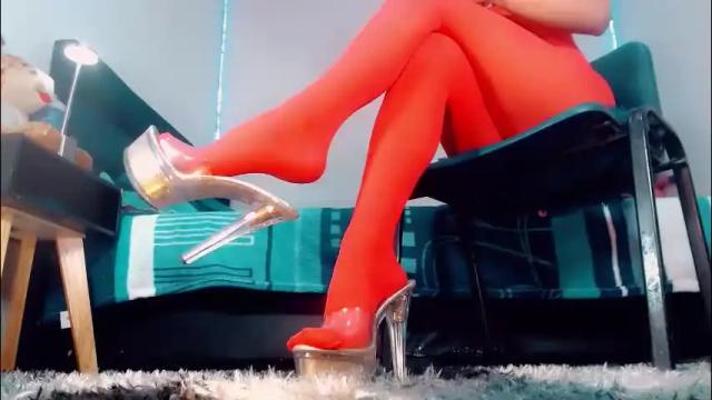 Image 2 of riannagarcia_ Stream on Chaturbate on 28 days ago