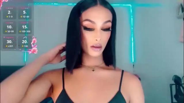 Image 10 of riannagarcia_ Stream on Chaturbate on 1 day ago