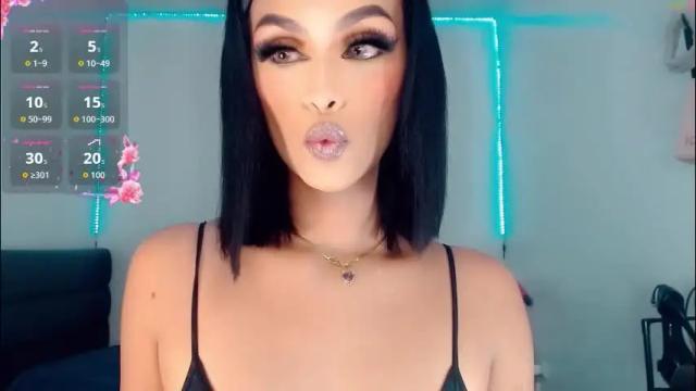 Image 3 of riannagarcia_ Stream on Chaturbate on 1 day ago