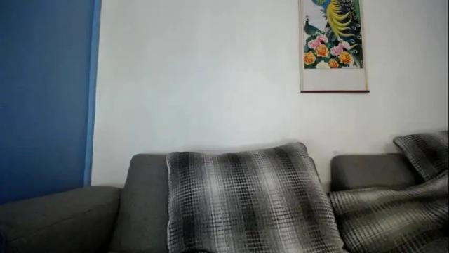 Image 4 of ricciolina___ Stream on Chaturbate on 2 months ago