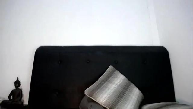 Image 12 of ricciolina___ Stream on Chaturbate on 1 month ago