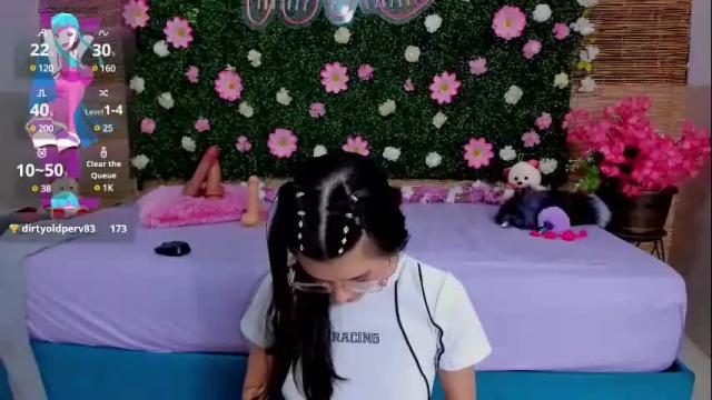 Image 10 of richel_roth Stream on Chaturbate on 9 days ago